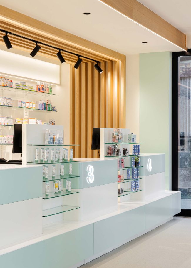 projecto-de-farmacia-balcao